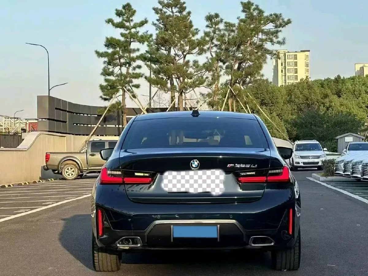 2023 BMW 3 Series 2.0T 184HP L4 8AT,autocango,china used car exporter,china ev exporter,chinese used car exporter,chinese used ev exporter