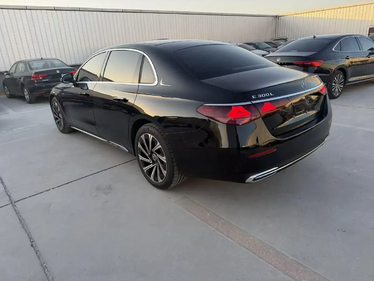 2024 Mercedes-Benz E Class 2.0T 258HP L4 9AT,autocango,china used car exporter,china ev exporter,chinese used car exporter,chinese used ev exporter