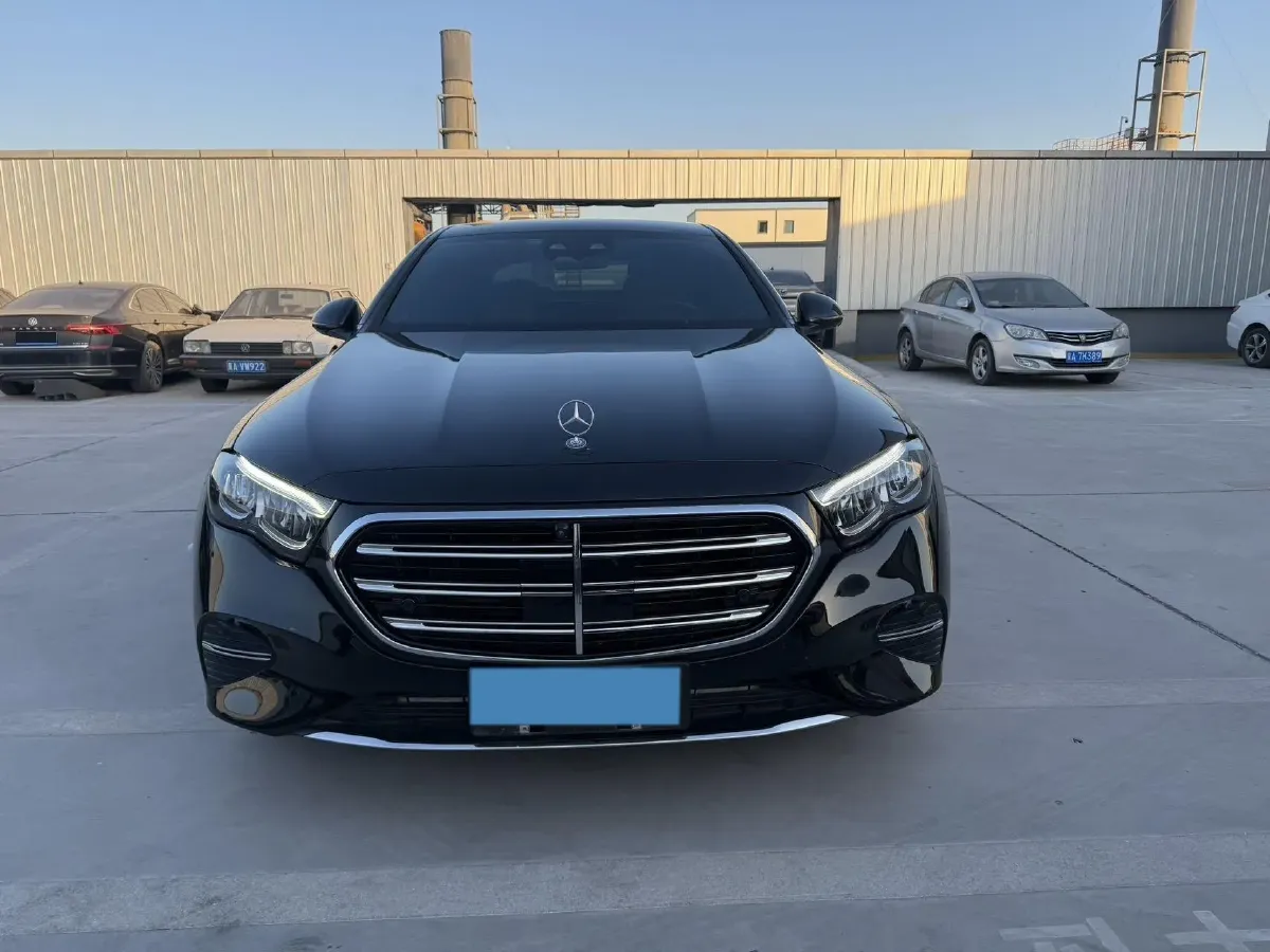 2024 Mercedes-Benz E Class 2.0T 258HP L4 9AT,autocango,china used car exporter,china ev exporter,chinese used car exporter,chinese used ev exporter