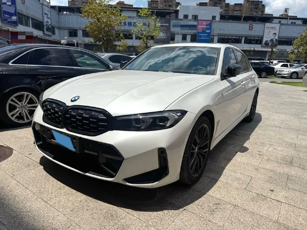 2024 BMW 3 Series 2.0T 184HP L4 8AT