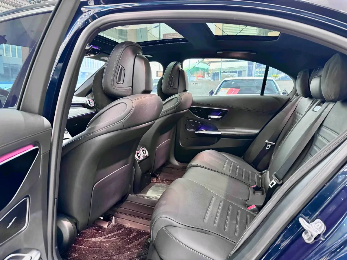 2024 Mercedes-Benz C Class 1.5T 204HP L4 9AT,autocango,china used car exporter,china ev exporter,chinese used car exporter,chinese used ev exporter