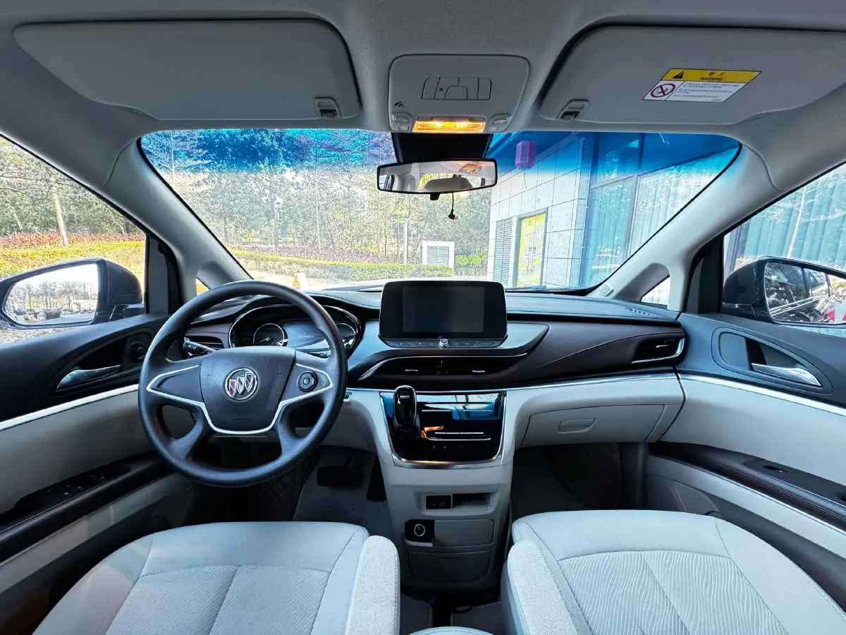 2022 Buick GL8 2.0T 237HP L4 9AT,autocango,china used car exporter,china ev exporter,chinese used car exporter,chinese used ev exporter