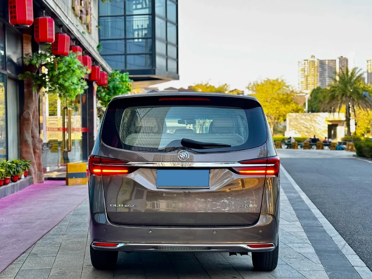 2022 Buick GL8 2.0T 237HP L4 9AT,autocango,china used car exporter,china ev exporter,chinese used car exporter,chinese used ev exporter