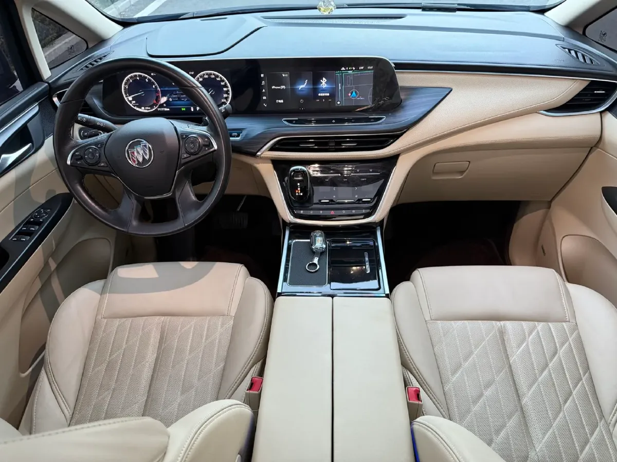 2022 Buick GL8 2.0T 237HP L4 9AT,autocango,china used car exporter,china ev exporter,chinese used car exporter,chinese used ev exporter