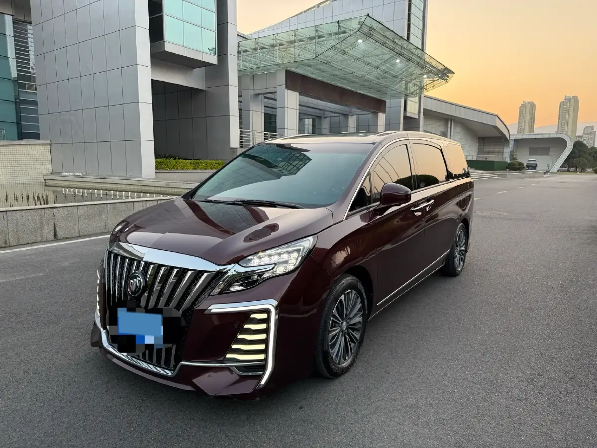 2022 Buick GL8 2.0T 237HP L4 9AT