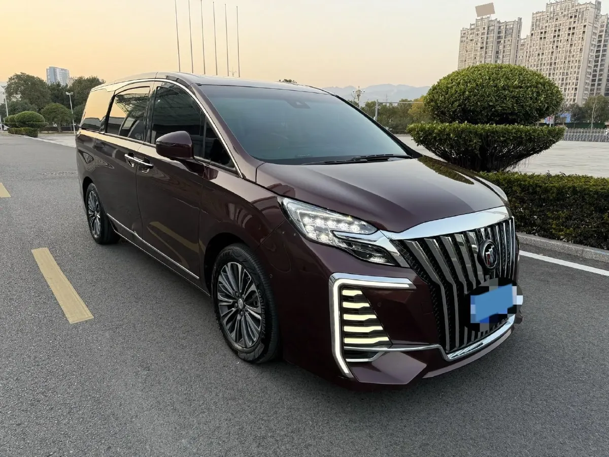 2022 Buick GL8 2.0T 237HP L4 9AT,autocango,china used car exporter,china ev exporter,chinese used car exporter,chinese used ev exporter