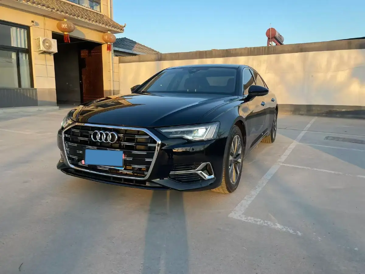 2022 Audi A6L 2.0T 224HP L4 7DCT
