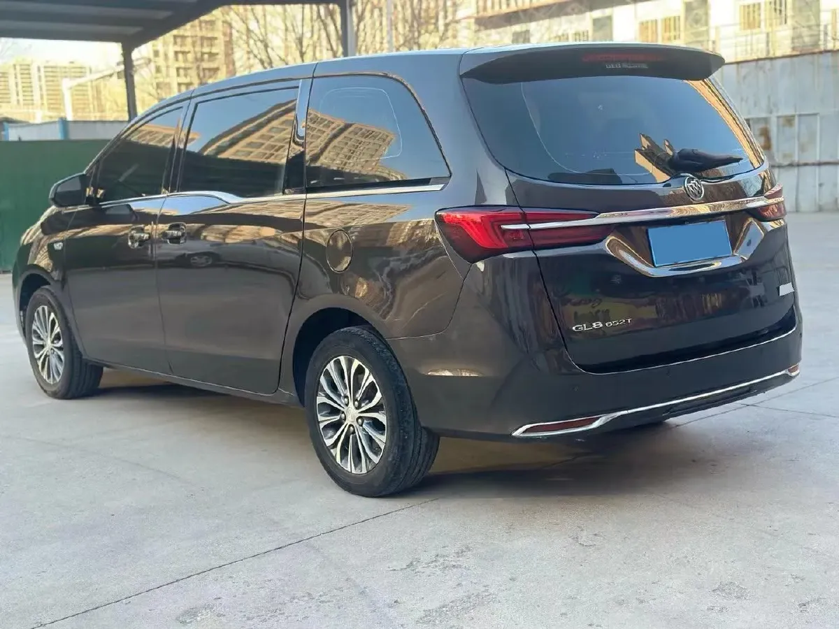 2021 Buick GL8 2.0T 237HP L4 9AT,autocango,china used car exporter,china ev exporter,chinese used car exporter,chinese used ev exporter