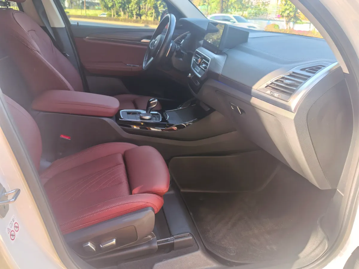 2022 BMW X3 2.0T 252HP L4 8AT,autocango,china used car exporter,china ev exporter,chinese used car exporter,chinese used ev exporter