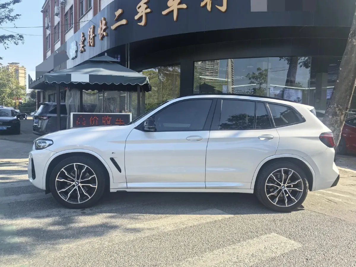 2022 BMW X3 2.0T 252HP L4 8AT,autocango,china used car exporter,china ev exporter,chinese used car exporter,chinese used ev exporter