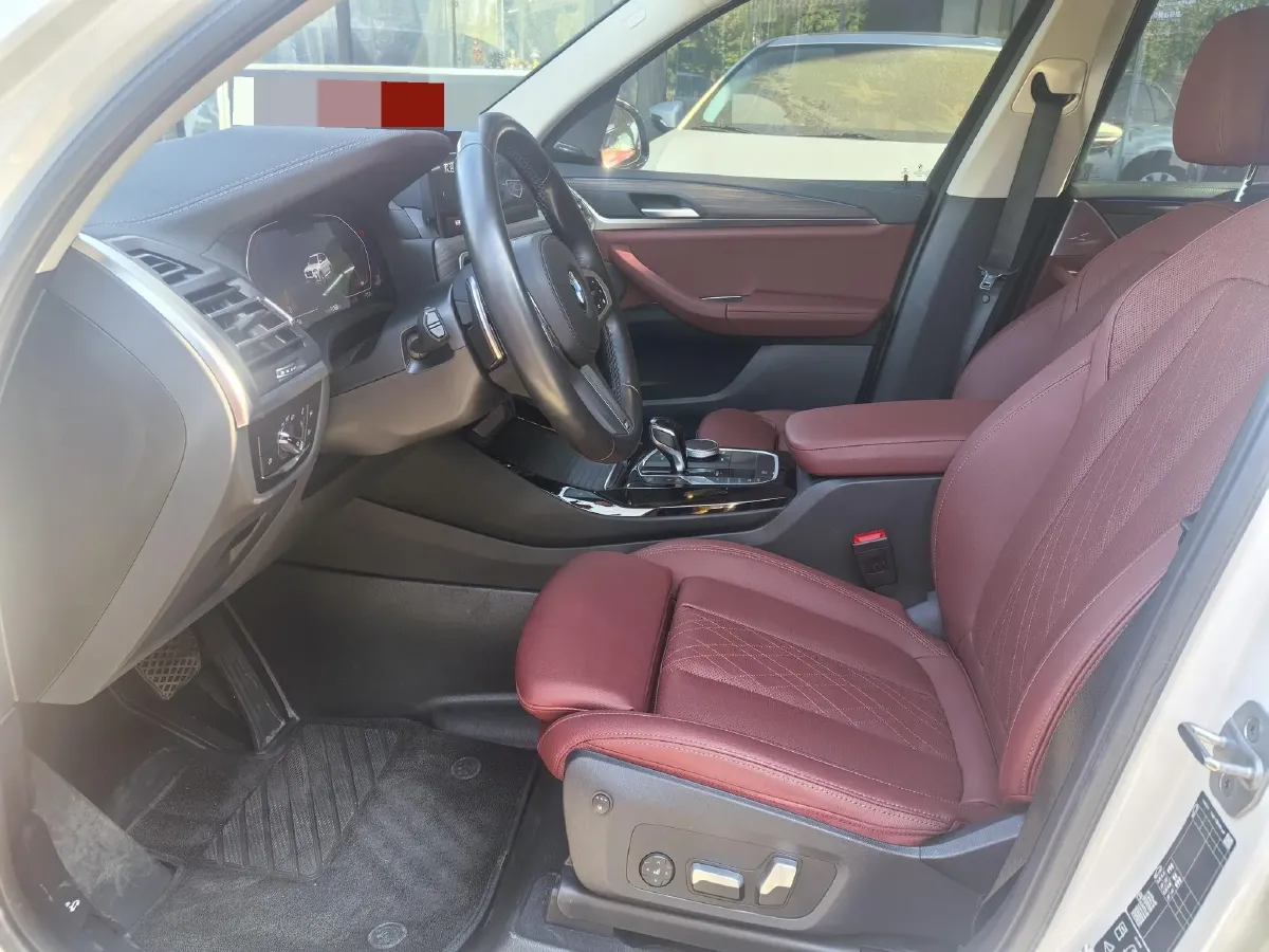 2022 BMW X3 2.0T 252HP L4 8AT,autocango,china used car exporter,china ev exporter,chinese used car exporter,chinese used ev exporter