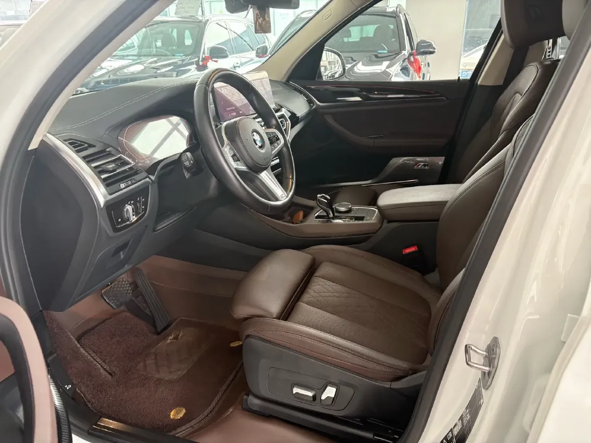 2022 BMW X3 2.0T 184HP L4 8AT,autocango,china used car exporter,china ev exporter,chinese used car exporter,chinese used ev exporter