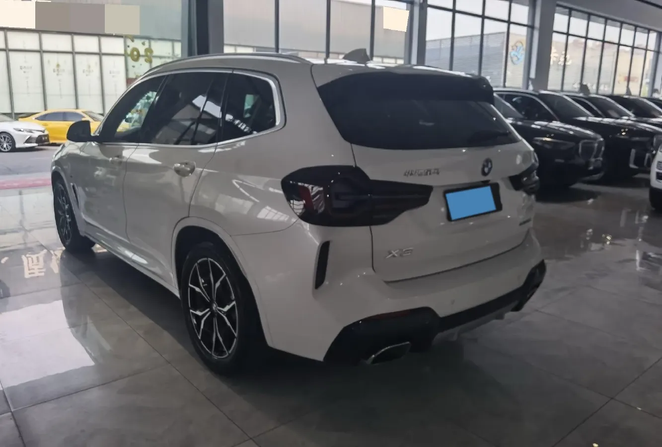2022 BMW X3 2.0T 184HP L4 8AT,autocango,china used car exporter,china ev exporter,chinese used car exporter,chinese used ev exporter