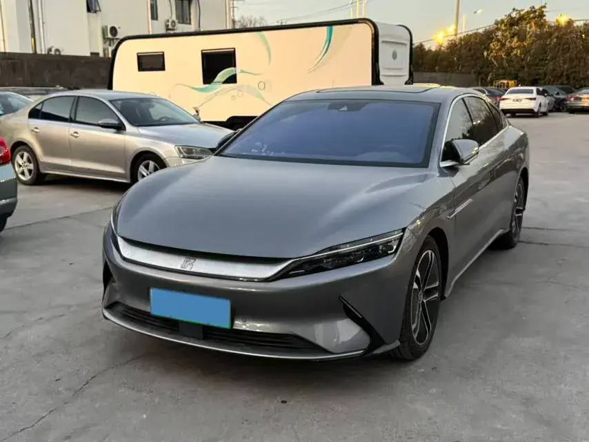 2020 Lincoln MKZ 2.0T 196HP L4 6AT