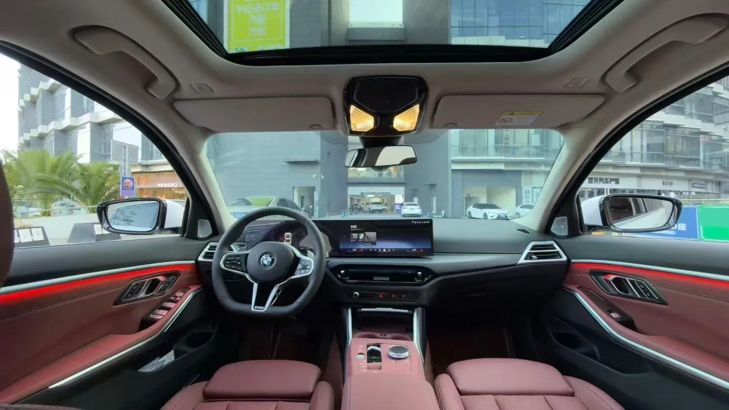 2025 BMW 3 Series 2.0T 184HP L4 8AT,autocango,china used car exporter,china ev exporter,chinese used car exporter,chinese used ev exporter