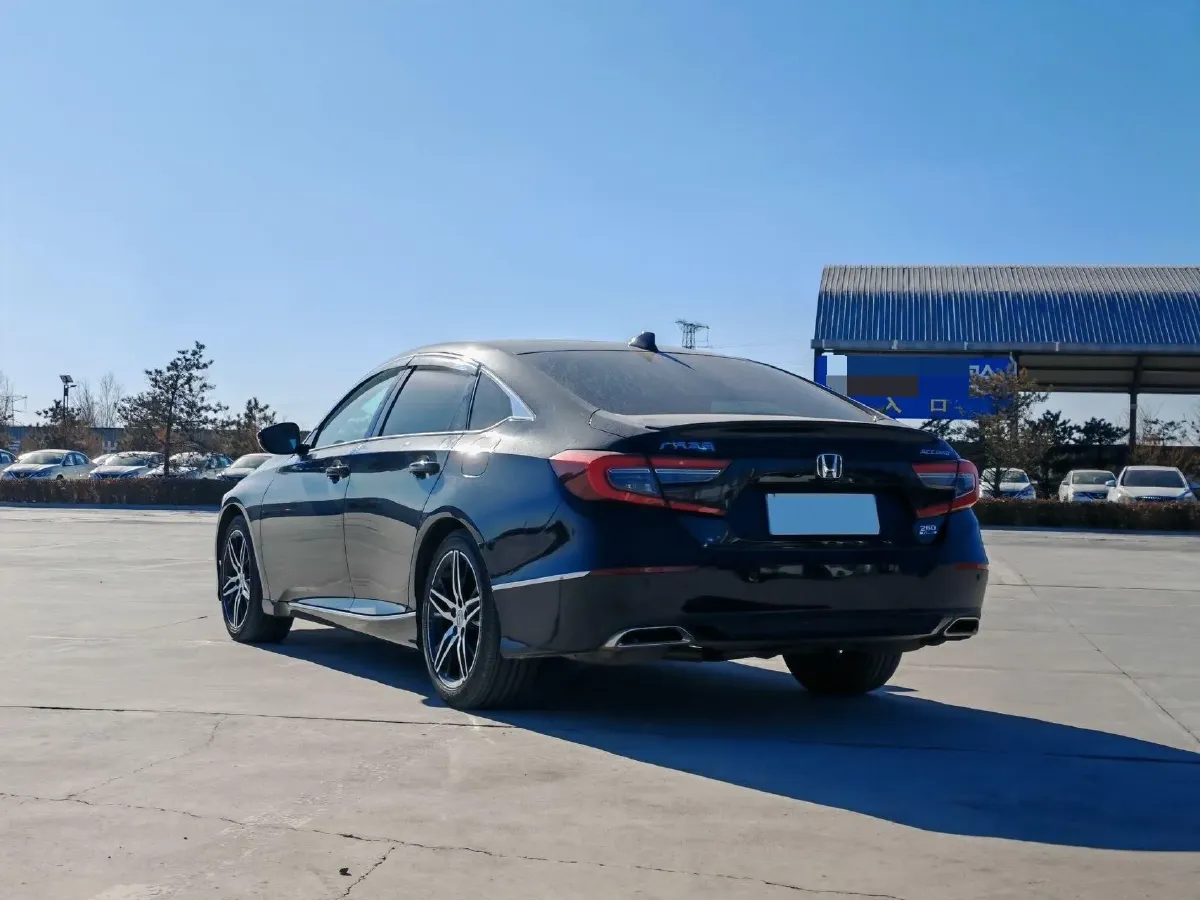 2022 Honda Accord 1.5T 194HP L4 CVT,autocango,china used car exporter,china ev exporter,chinese used car exporter,chinese used ev exporter