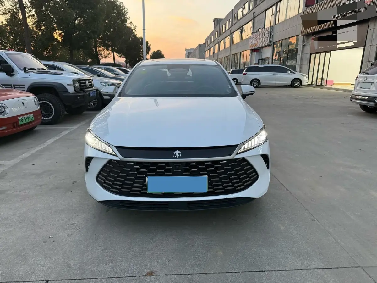 2025 BYD Qin Plus 1.5L 101HP L4 E-CVT PHEV 15.8KWH