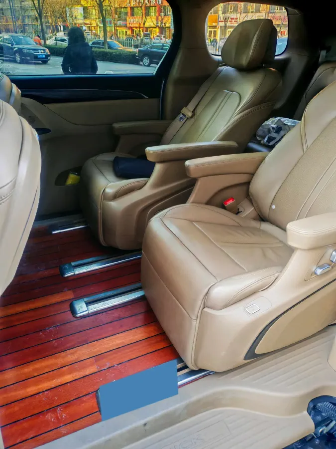 2018 Buick GL8 2.0T 260HP L4 6AT,autocango,china used car exporter,china ev exporter,chinese used car exporter,chinese used ev exporter