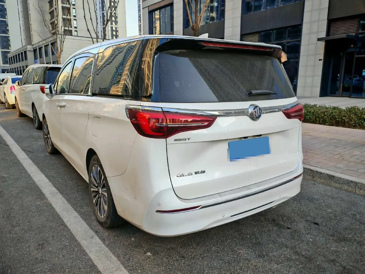 2018 Buick GL8 2.0T 260HP L4 6AT,autocango,china used car exporter,china ev exporter,chinese used car exporter,chinese used ev exporter