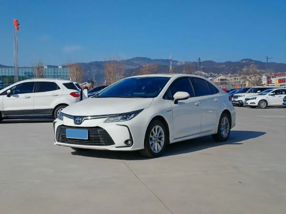 2021 Toyota Corolla 1.8L 98HP L4 E-CVT Hybrid