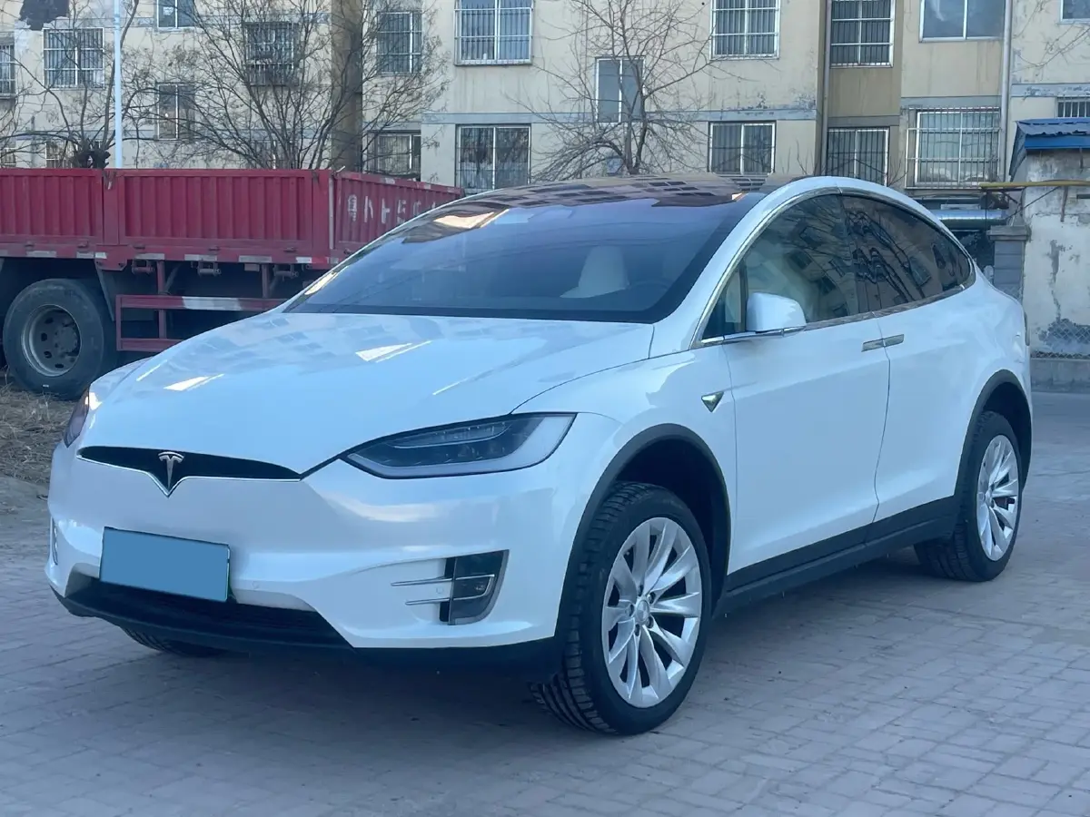 2016 Tesla Model X BEV 75KWH