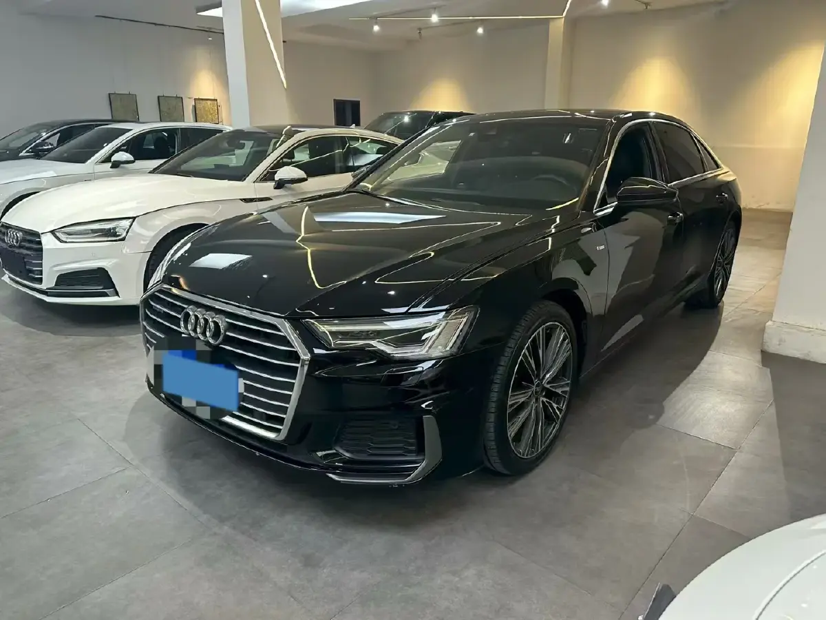 2022 Audi A6L 2.0T 224HP L4 7DCT