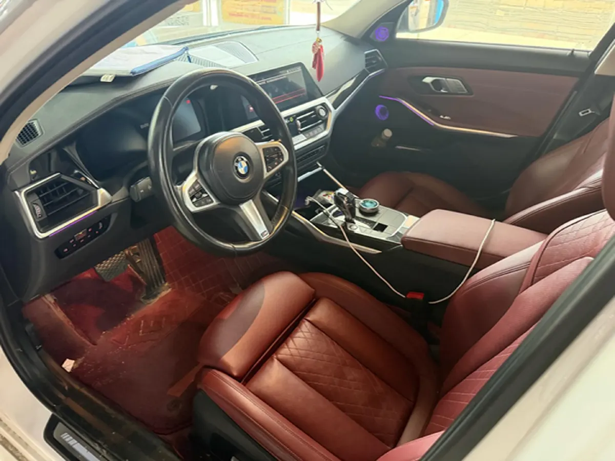 2022 BMW 3 Series 2.0T 184HP L4 8AT,autocango,china used car exporter,china ev exporter,chinese used car exporter,chinese used ev exporter