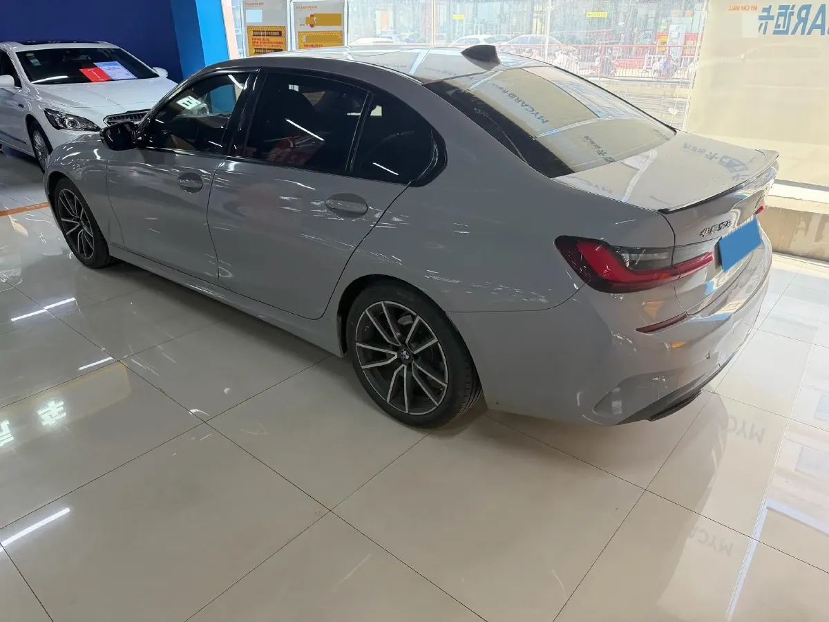 2022 BMW 3 Series 2.0T 184HP L4 8AT,autocango,china used car exporter,china ev exporter,chinese used car exporter,chinese used ev exporter