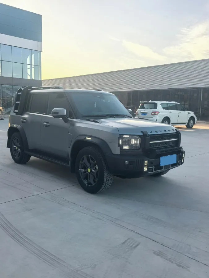 2023 Jetour Traveller 2.0T 254HP L4 7DCT,autocango,china used car exporter,china ev exporter,chinese used car exporter,chinese used ev exporter