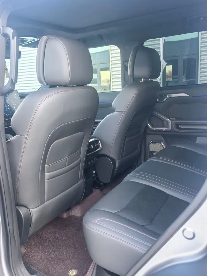 2023 Jetour Traveller 2.0T 254HP L4 7DCT,autocango,china used car exporter,china ev exporter,chinese used car exporter,chinese used ev exporter