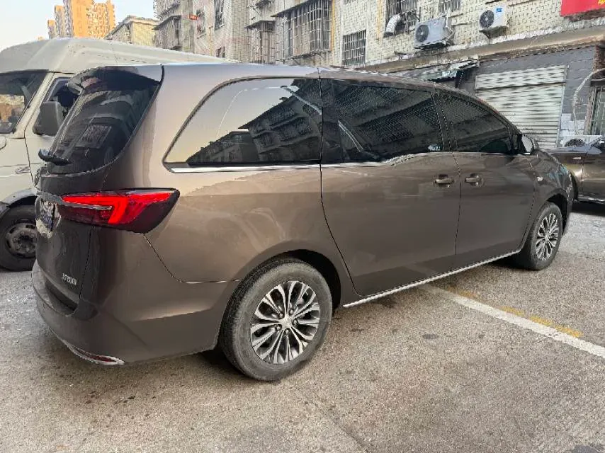 2023 Buick GL8 2.0T 237HP L4 9AT,autocango,china used car exporter,china ev exporter,chinese used car exporter,chinese used ev exporter
