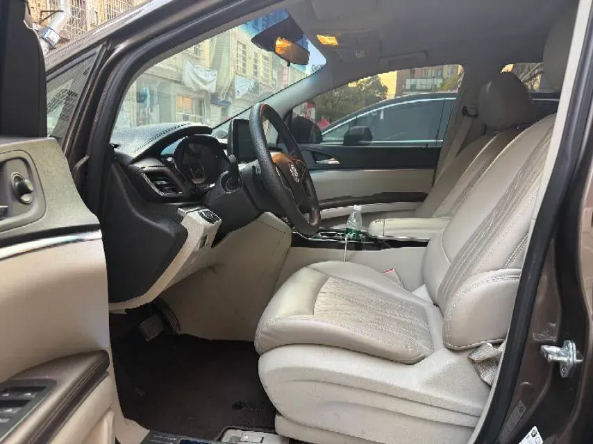 2023 Buick GL8 2.0T 237HP L4 9AT,autocango,china used car exporter,china ev exporter,chinese used car exporter,chinese used ev exporter