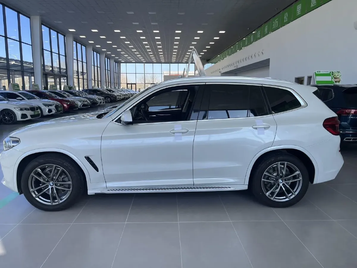 2021 BMW X3 2.0T 184HP L4 8AT,autocango,china used car exporter,china ev exporter,chinese used car exporter,chinese used ev exporter