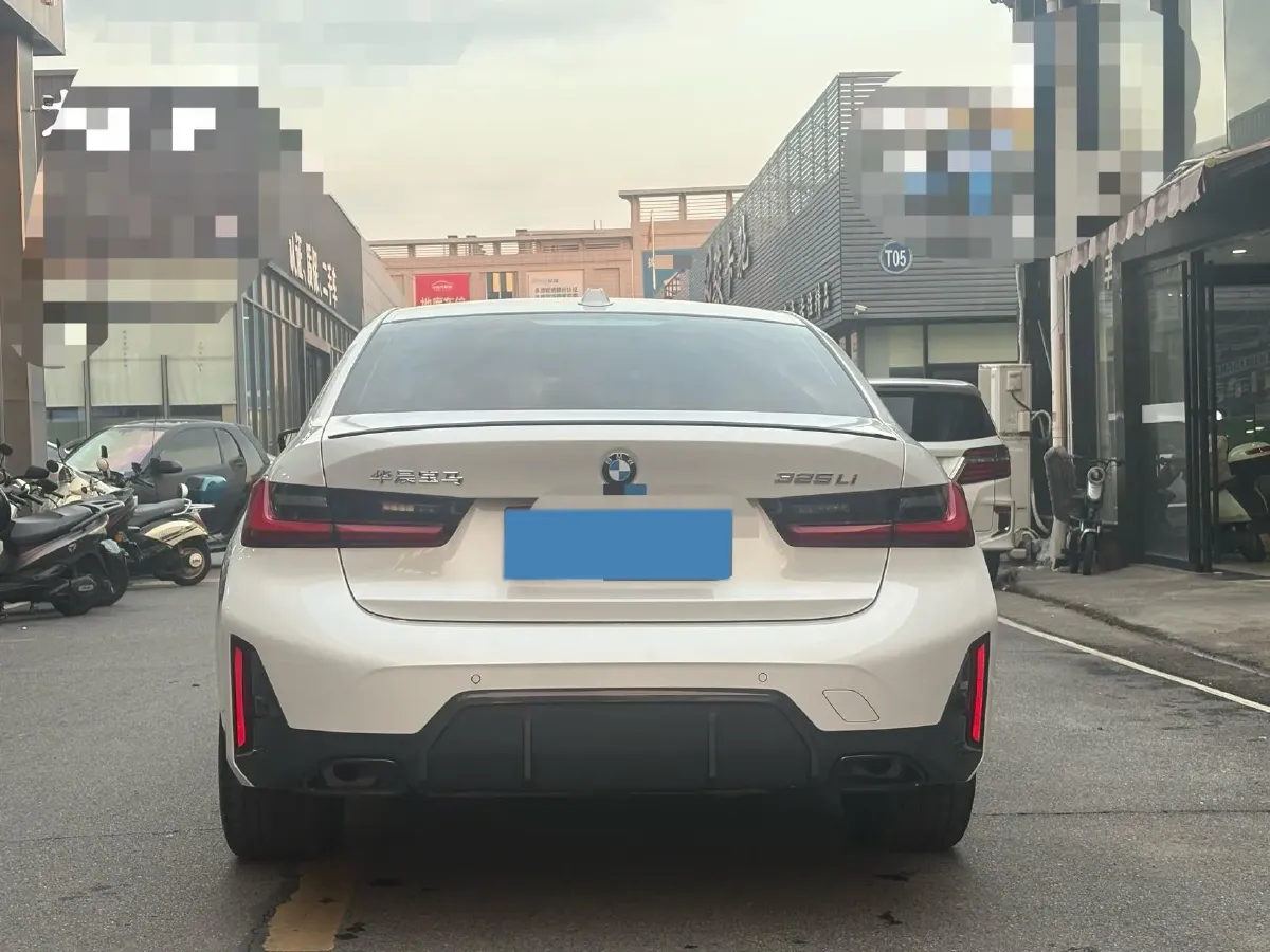2024 BMW 3 Series 2.0T 184HP L4 8AT,autocango,china used car exporter,china ev exporter,chinese used car exporter,chinese used ev exporter