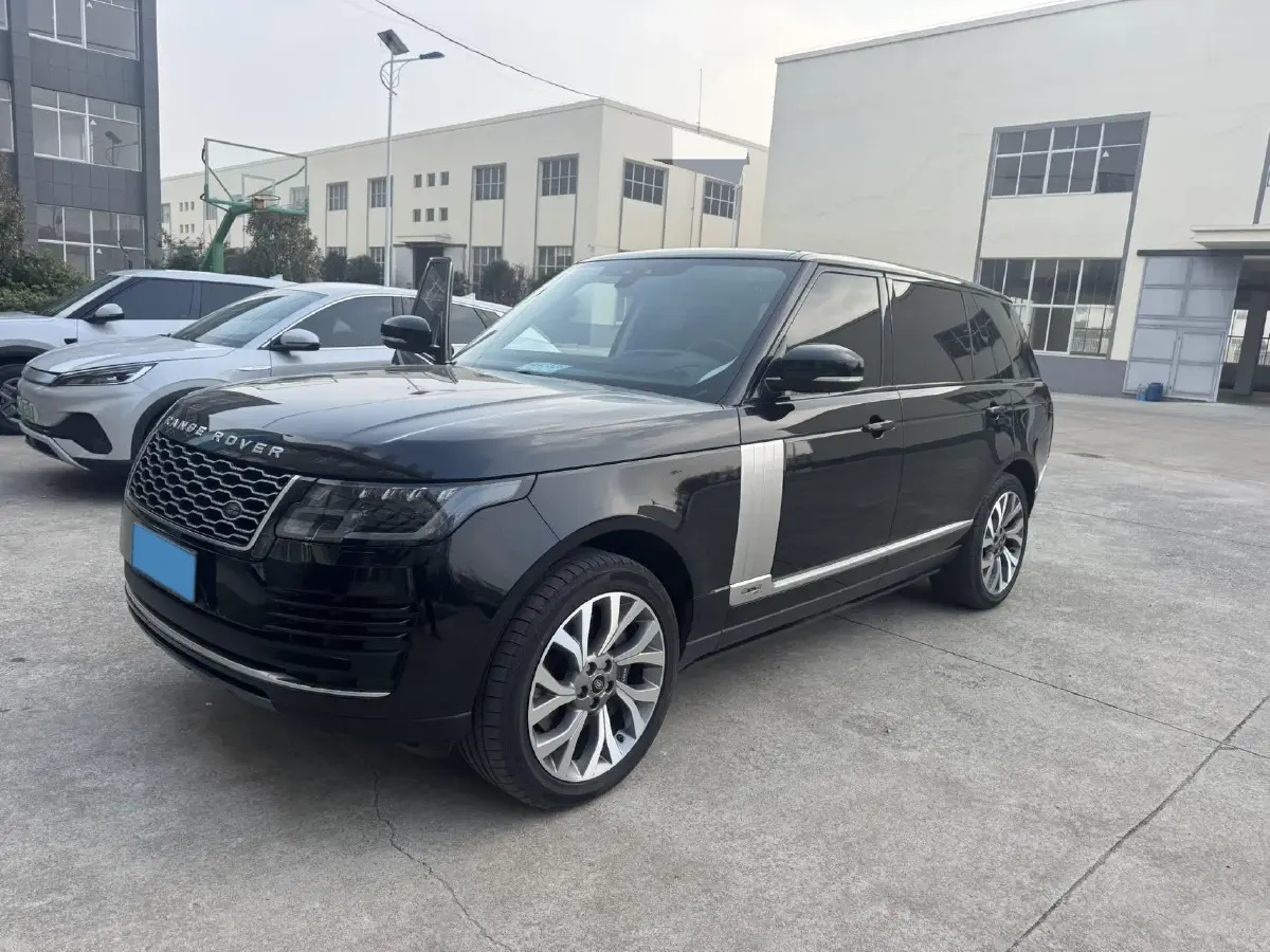 2021 Land Rover Range Rover 3.0T 400HP L6 8AT