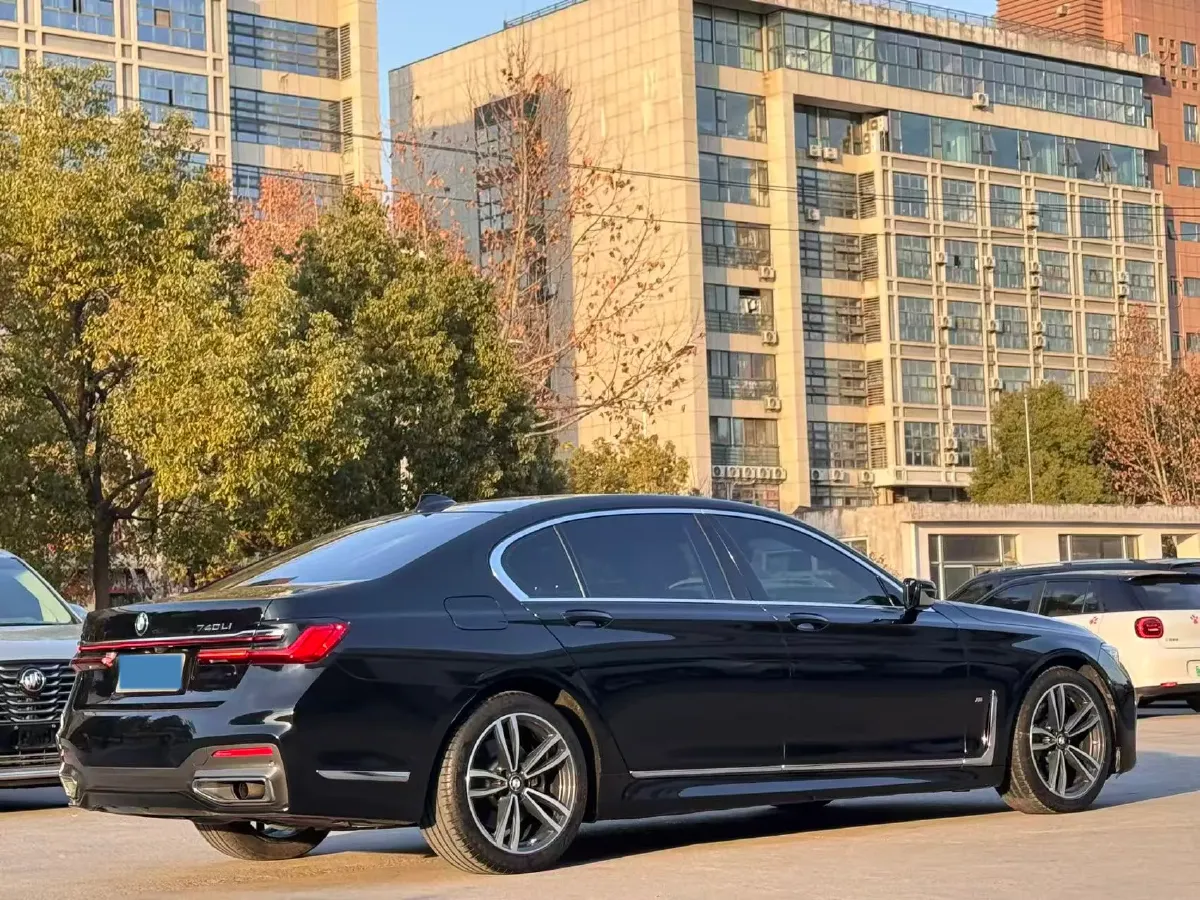 2019 BMW 7 Series 2.0T 265HP L4 8AT,autocango,china used car exporter,china ev exporter,chinese used car exporter,chinese used ev exporter
