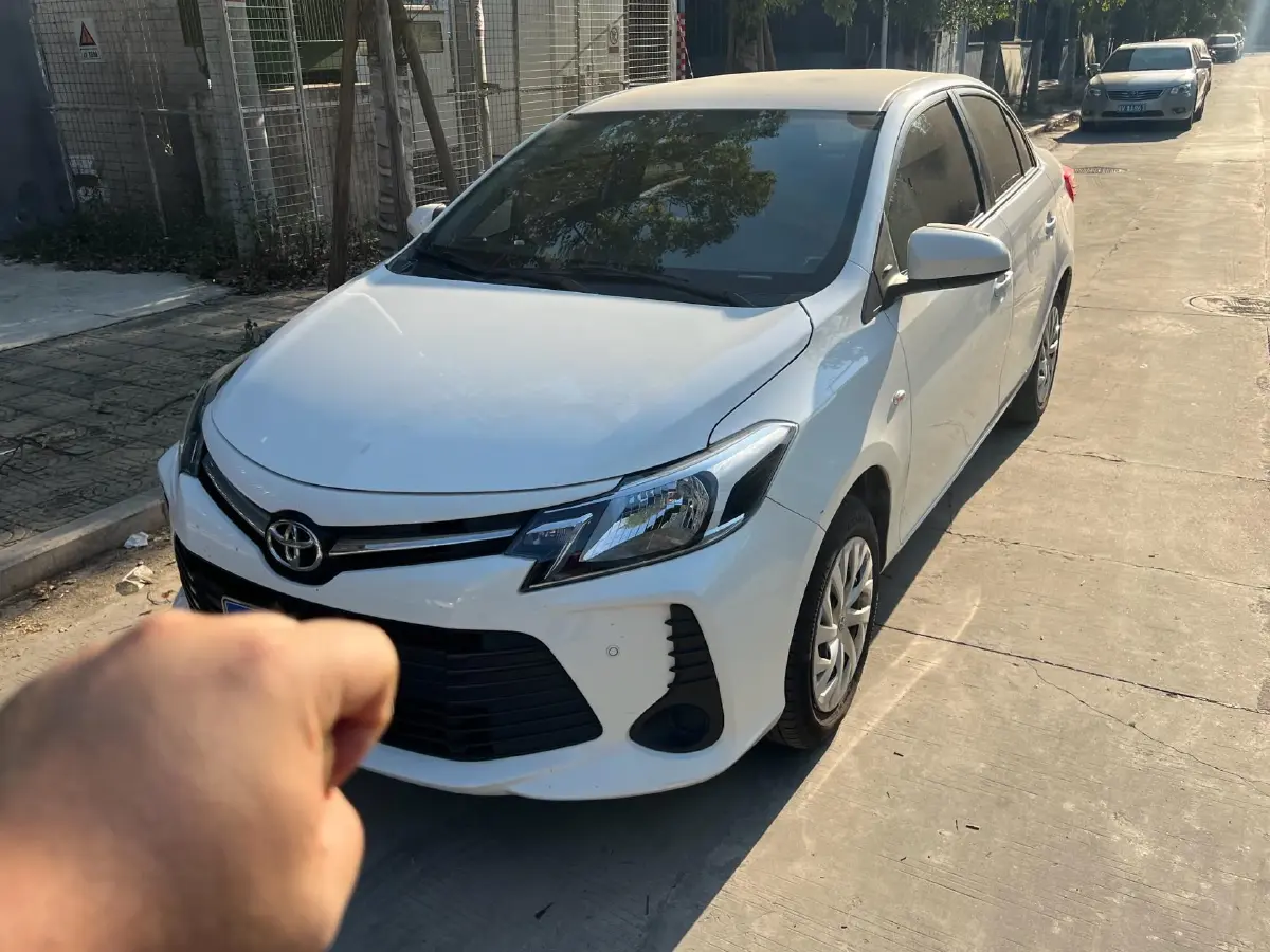 2022 Toyota Vios 1.5L 112HP L4 CVT