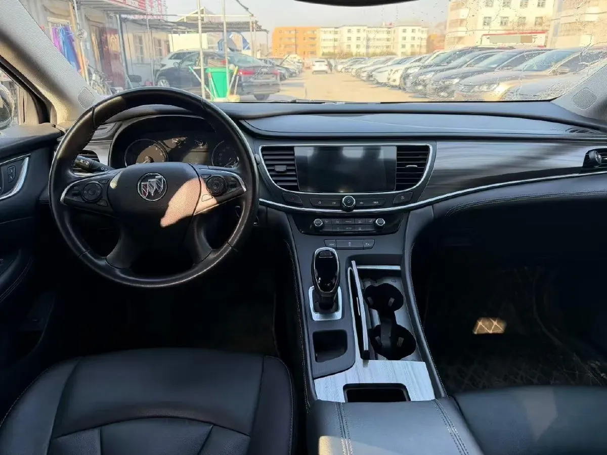 2022 Buick Larcosse 2.0T 237HP L4 9AT,autocango,china used car exporter,china ev exporter,chinese used car exporter,chinese used ev exporter