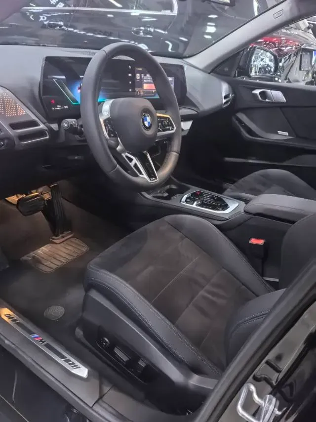 2025 Ford Mondeo 2.0T 288HP L4 E-CVT Hybrid,autocango,china used car exporter,china ev exporter,chinese used car exporter,chinese used ev exporter