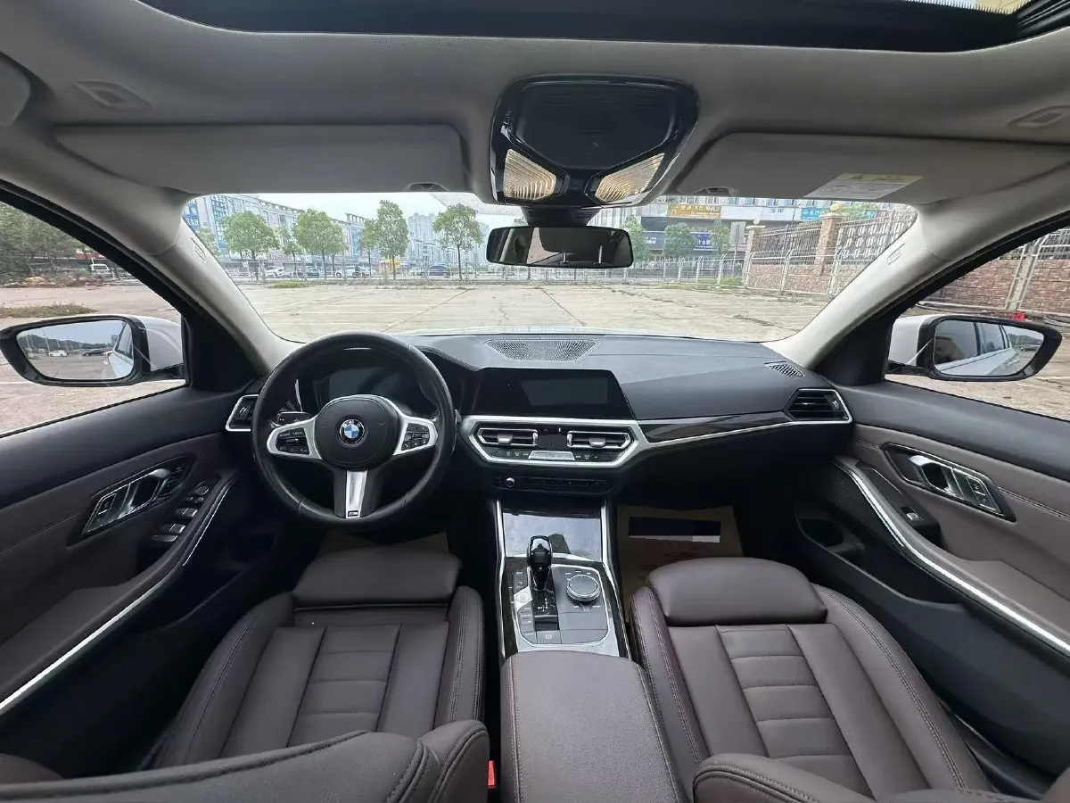 2020 BMW 3 Series 2.0T 184HP L4 8AT,autocango,china used car exporter,china ev exporter,chinese used car exporter,chinese used ev exporter