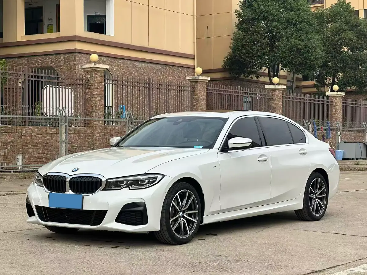 2020 BMW 3 Series 2.0T 184HP L4 8AT