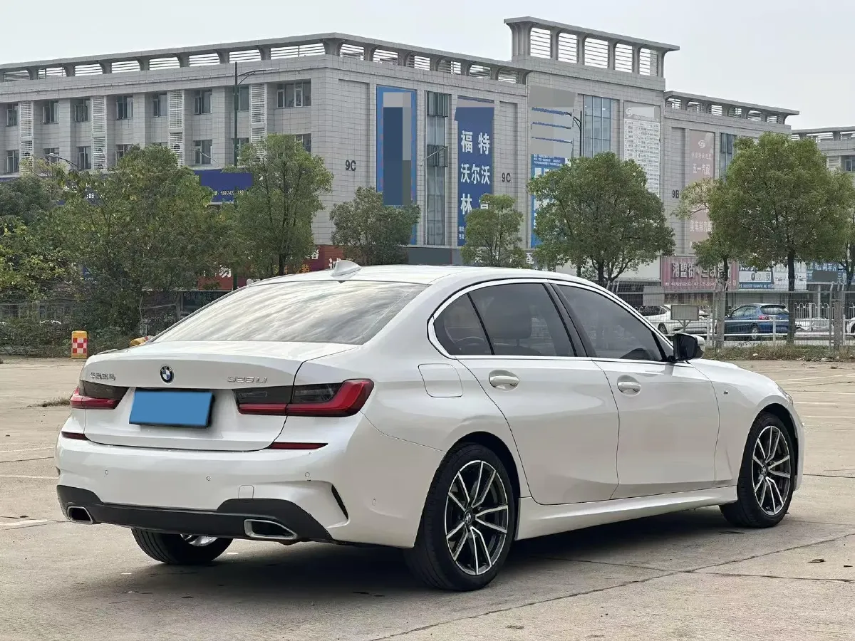 2020 BMW 3 Series 2.0T 184HP L4 8AT,autocango,china used car exporter,china ev exporter,chinese used car exporter,chinese used ev exporter