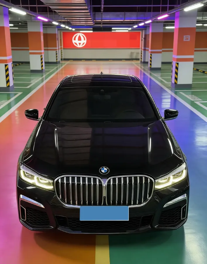 2021 BMW 7 Series 2.0T 265HP L4 8AT,autocango,china used car exporter,china ev exporter,chinese used car exporter,chinese used ev exporter