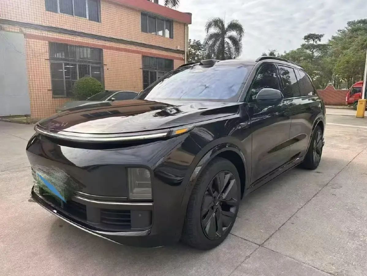 2022 Li L9 Range Extended 154HP REEV 42.6KWH