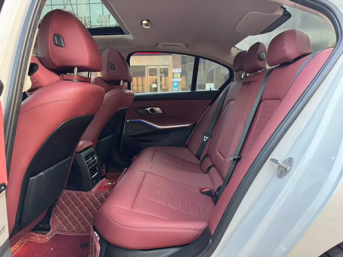 2021 BMW 3 Series 2.0T 184HP L4 8AT,autocango,china used car exporter,china ev exporter,chinese used car exporter,chinese used ev exporter