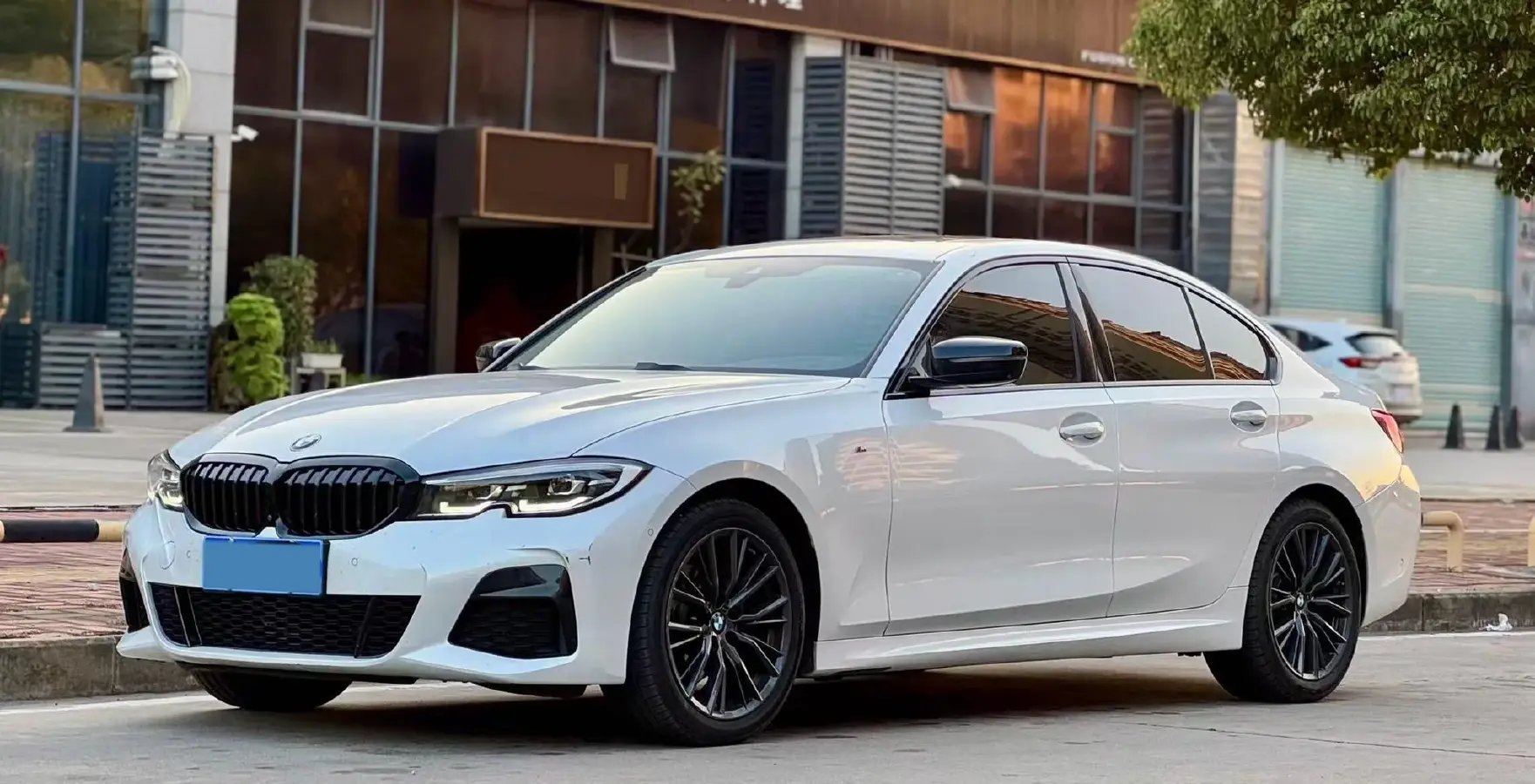 2021 BMW 3 Series 2.0T 184HP L4 8AT