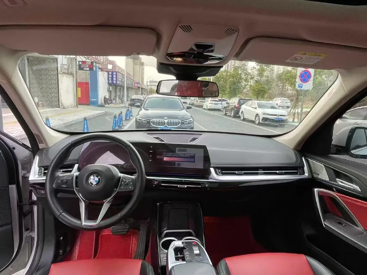 2024 BMW X1 2.0T 204HP L4 7DCT,autocango,china used car exporter,china ev exporter,chinese used car exporter,chinese used ev exporter