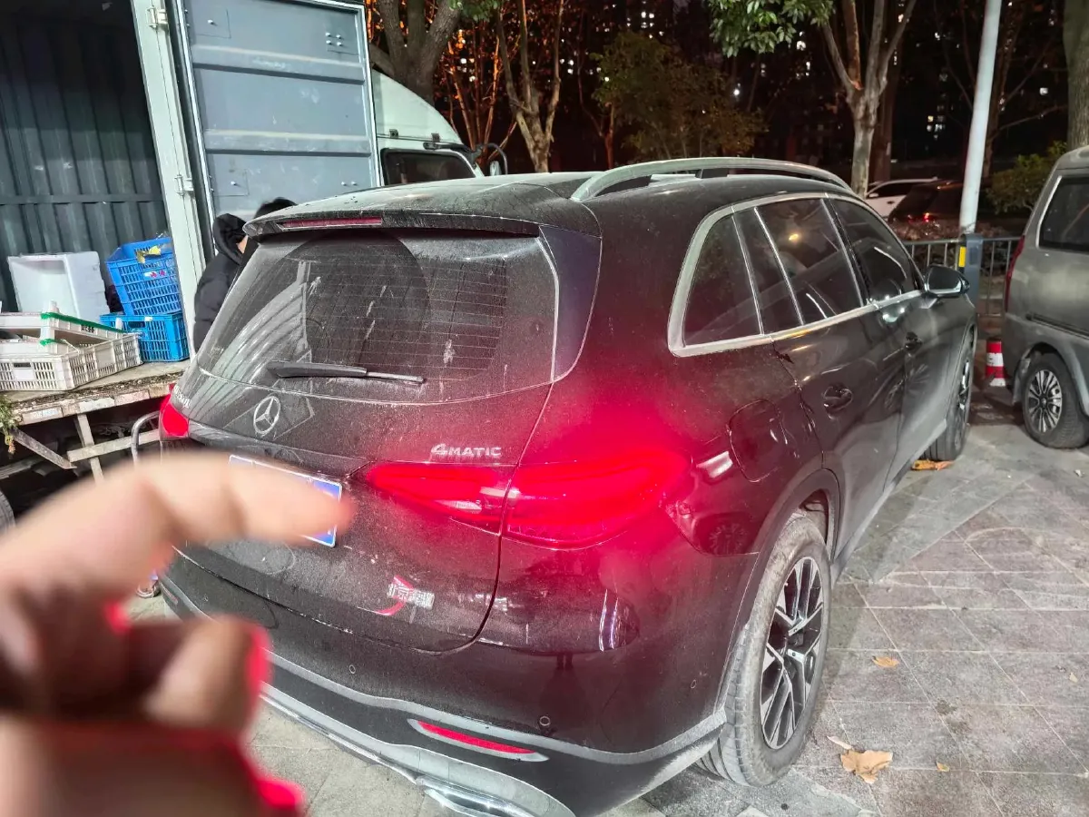 2024 Mercedes-Benz GLC Class 2.0T 204HP L4 9AT,autocango,china used car exporter,china ev exporter,chinese used car exporter,chinese used ev exporter