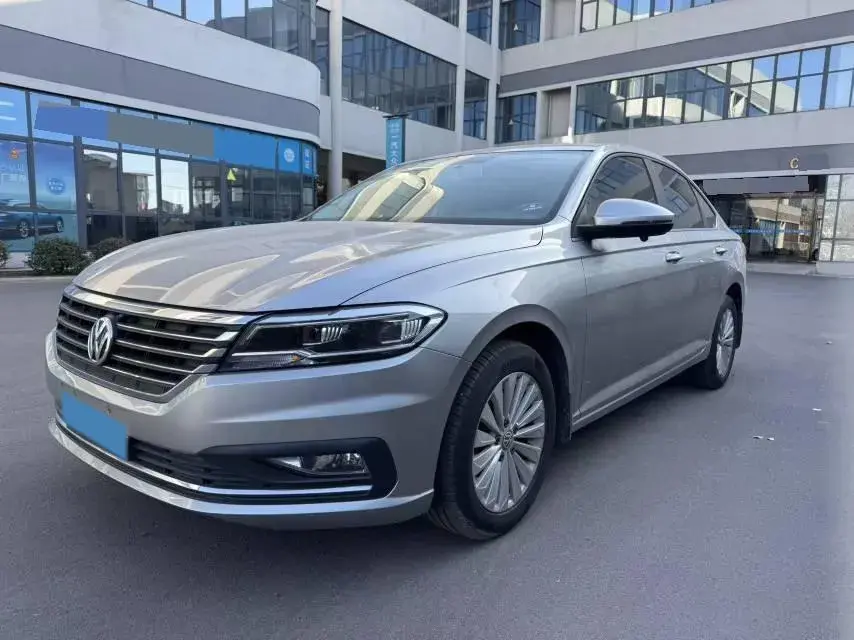 2019 Volkswagen Sagitar 1.2T 116HP L4 7DCT