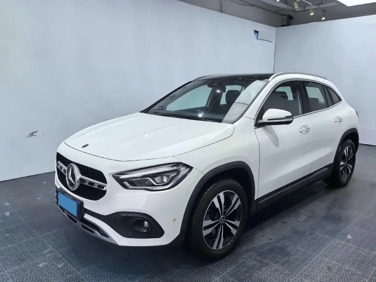 2023 Mercedes-Benz GLA Class 2.0T 190HP L4 8DCT